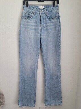 ​H&M Light Wash High Waisted Straight Leg Button Fly Jeans Size 4​ Casual